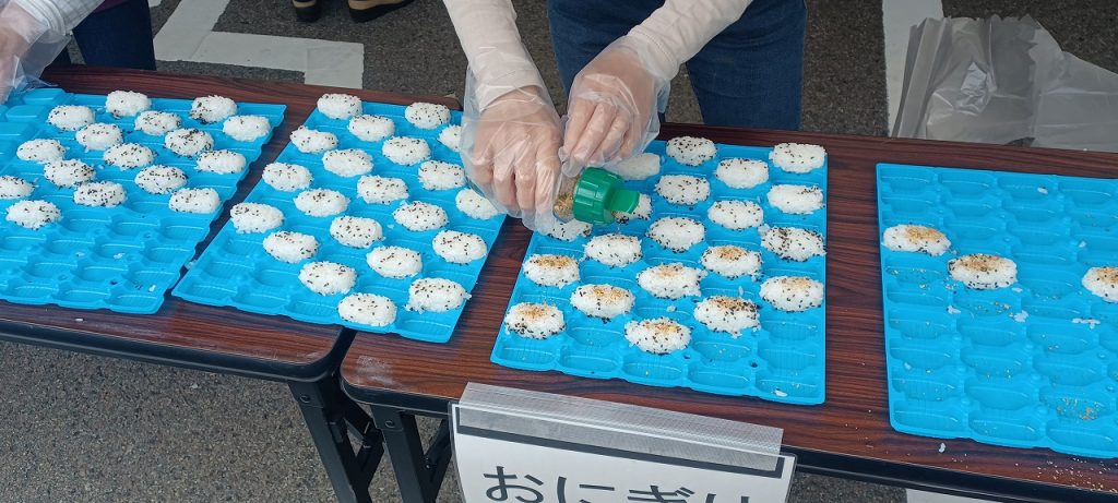 飛騨高山2022_飛騨牛ふりかけのおにぎり